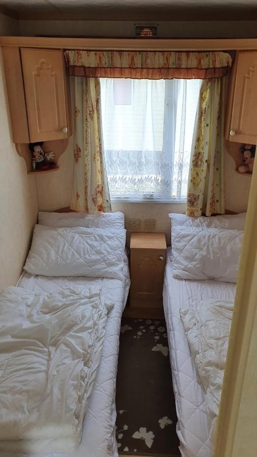 King'S Caravan Park, Caravan To Sleep 6 People Chapel Saint Leonards Bagian luar foto